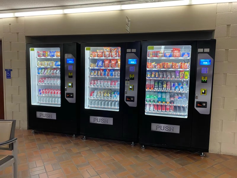 Food Snacks Vending Machine - ตู้จำหน่ายสินค้าอัตโนมัติคุณภาพสูง ขนาดใหญ่ ปรับแต่งได้ตามต้องการ สำหรับอาหารและเครื่องดื่ม พร้อมช่องใส่ขนม เครื่องดื่ม